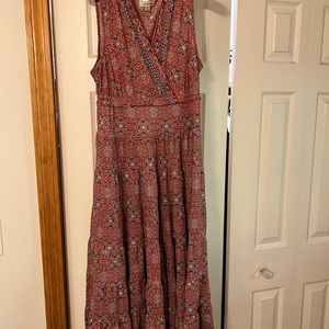 Maxi dress with elastic waist